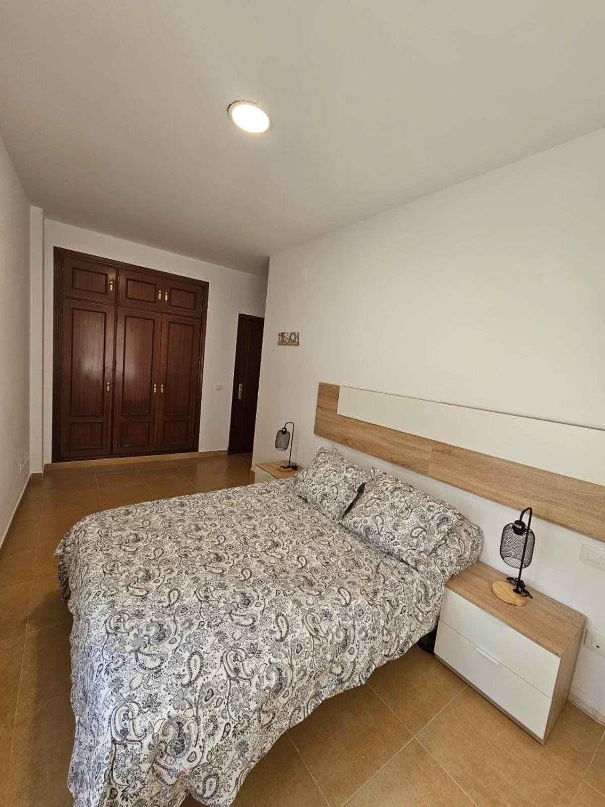 Apartamentos Terraza Chiclana Centro Ciudad شيكلانا دي لا فرونتيرا المظهر الخارجي الصورة