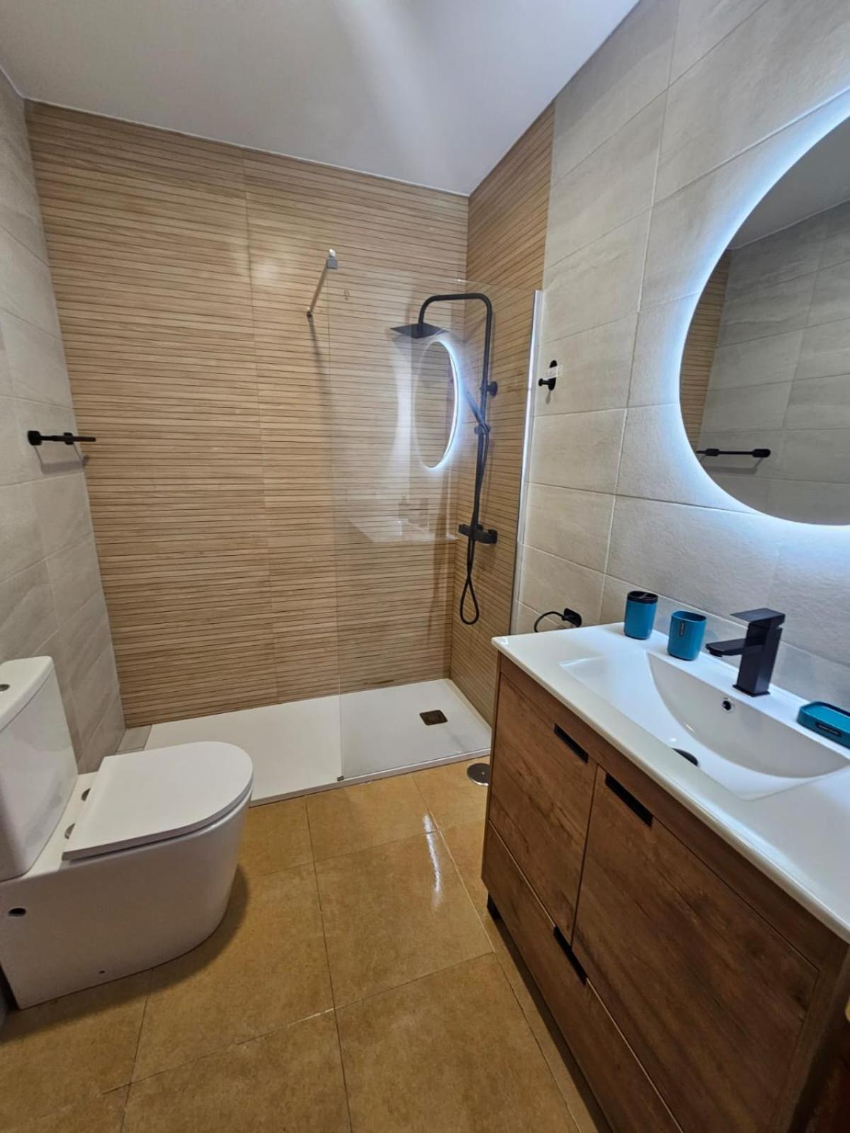 Apartamentos Terraza Chiclana Centro Ciudad شيكلانا دي لا فرونتيرا المظهر الخارجي الصورة